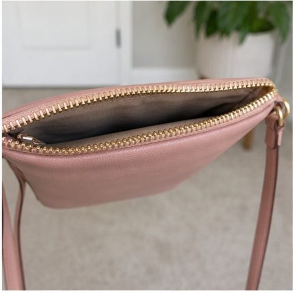 Burgundy Vegan Leather Bag - Picture 4 of 6